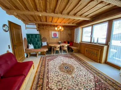 Ein Sitzbereich in der Unterkunft Ferienwohnung an der Familienabfahrt