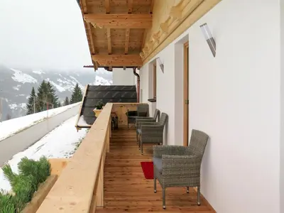Ein allgemeiner Bergblick oder ein Berglick von der Ferienwohnung aus