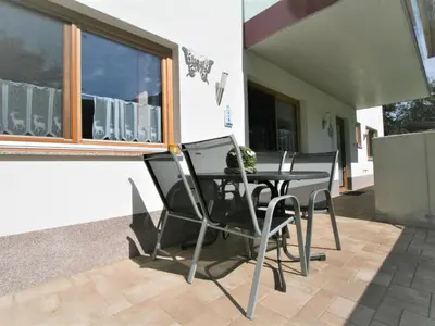 Ein Balkon oder eine Terrasse in der Unterkunft Apartment Michi by Interhome