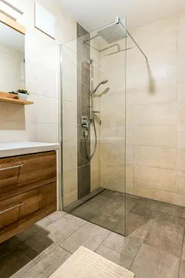 Ein Badezimmer in der Unterkunft Apartment Michi by Interhome