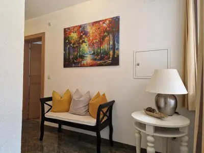 Ein Sitzbereich in der Unterkunft Chalet Schiestl