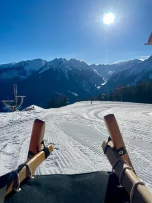 Ein allgemeiner Bergblick oder ein Berglick von der Ferienwohnung aus