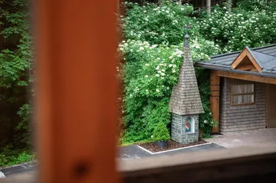 Das Gebäude in dem sich die Ferienwohnung befindet