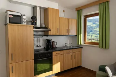 Küche/Küchenzeile in der Unterkunft Ferienwohnung Marina - Schwendau bei Mayrhofen