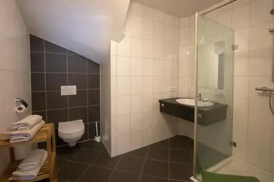Ein Badezimmer in der Unterkunft Ferienwohnung Marina - Schwendau bei Mayrhofen