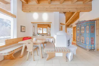 Ein Sitzbereich in der Unterkunft Chalet Hinterstein