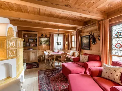 Ein Sitzbereich in der Unterkunft Chalets Berglehen