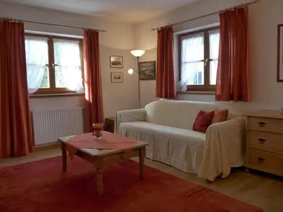 Ein Sitzbereich in der Unterkunft Haus Savoy - Appartement 1