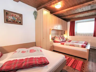 Ein Bett oder Betten in einem Zimmer der Unterkunft Apartment Widner by Interhome