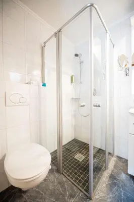 Ein Badezimmer in der Unterkunft Haus Schwarzenberg