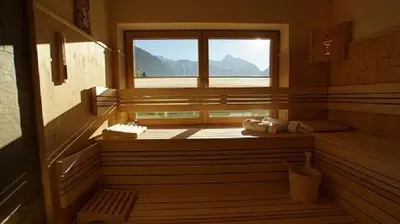Ein allgemeiner Bergblick oder ein Berglick von der Ferienwohnung aus