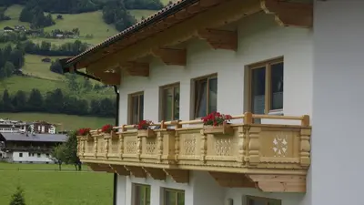 Das Gebäude in dem sich die Ferienwohnung befindet