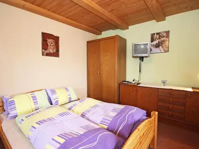 Ein Bett oder Betten in einem Zimmer der Unterkunft Holiday Home Hussl by Interhome