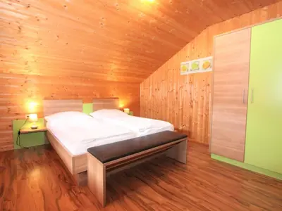 Ein Bett oder Betten in einem Zimmer der Unterkunft Apartment Heidi-3 by Interhome