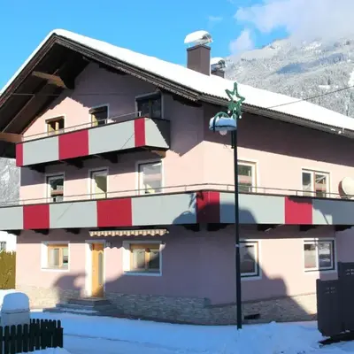 Apartment Heidi-3 by Interhome