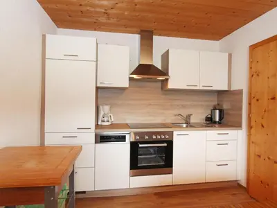 Küche/Küchenzeile in der Unterkunft Apartment Zillertalblick by Interhome