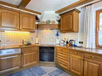 Küche/Küchenzeile in der Unterkunft Apartment Karwendel by Interhome