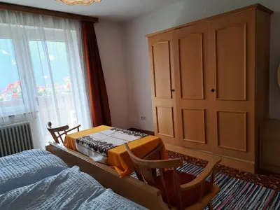 Ein Bett oder Betten in einem Zimmer der Unterkunft Apartment Straif by Interhome