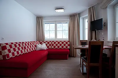 Ein Sitzbereich in der Unterkunft Villa Sepp