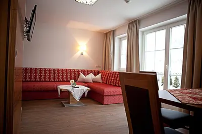 Ein Sitzbereich in der Unterkunft Villa Sepp