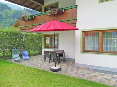 Ein Garten an der Unterkunft Apartment Kraftreich Apartments-7 by Interhome