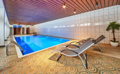 Der Swimmingpool an oder in der Nähe von Apartment Center
