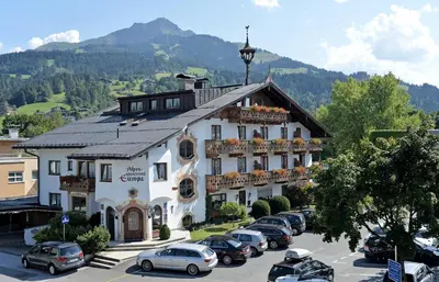 Ein allgemeiner Bergblick oder ein Berglick von der Ferienwohnung aus