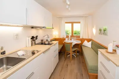 Küche/Küchenzeile in der Unterkunft Fürstenhäusl Alpbach - GREEN Apartments & Studio