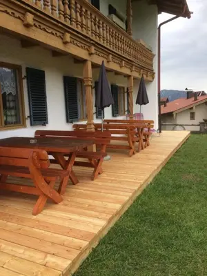 Ein Balkon oder eine Terrasse in der Unterkunft Biobauernhof und Ferienhaus Riederbauer