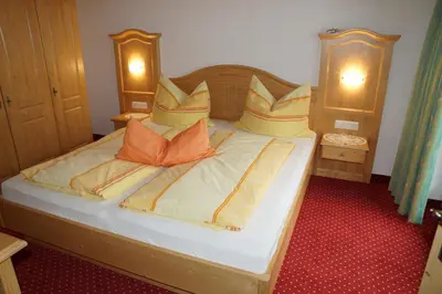 Ein Bett oder Betten in einem Zimmer der Unterkunft Schnapperhof