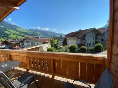 Ein allgemeiner Bergblick oder ein Berglick von der Ferienwohnung aus