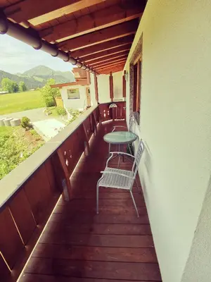 Ein Sitzbereich in der Unterkunft Ferienwohnung Grabner