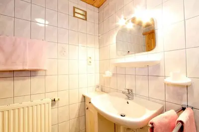 Ein Badezimmer in der Unterkunft Ferienwohnung Örgenhof
