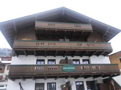 Ein Balkon oder eine Terrasse in der Unterkunft Ski in out! Gemütliche Dachgeschosswohnung