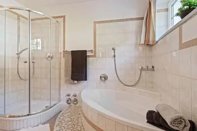 Ein Badezimmer in der Unterkunft ZillertalAppartements Günter