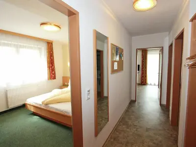 Ein Bett oder Betten in einem Zimmer der Unterkunft Apartment in Kaltenbach near Ski Lift