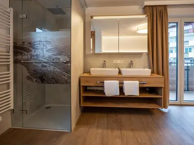 Ein Badezimmer in der Unterkunft Haus Kathi