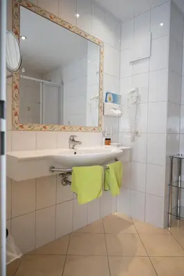 Ein Badezimmer in der Unterkunft Hotel Waidachhof
