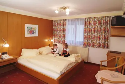 TV/Unterhaltungsangebot in der Unterkunft Hotel Mitterer