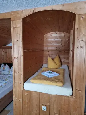 Ein Bett oder Betten in einem Zimmer der Unterkunft Vorderaltensberg