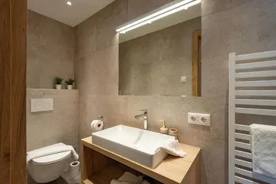 Ein Badezimmer in der Unterkunft Haus Rass