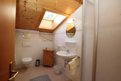 Ein Badezimmer in der Unterkunft Obermooshof