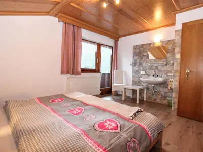 Ein Bett oder Betten in einem Zimmer der Unterkunft Apartment Gruber by Interhome