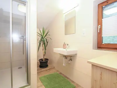 Ein Badezimmer in der Unterkunft Apartment Gruber by Interhome