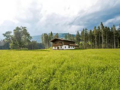 Naturlandschaft in der Nähe des Chalets