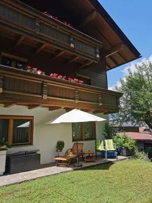 Ein Garten an der Unterkunft Appartements Told Elisabeth