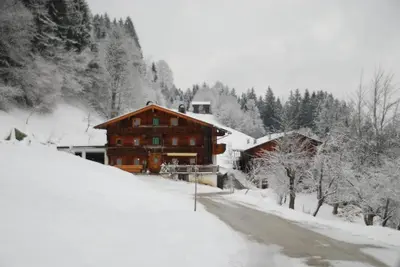 Haus Dengg im Winter
