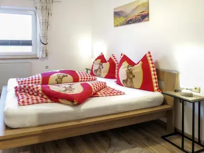 Ein Bett oder Betten in einem Zimmer der Unterkunft Apartment Hannah Lena by Interhome