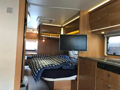 Küche/Küchenzeile in der Unterkunft Zillerglückhütte - 5 Sterne Camping Aufenfeld