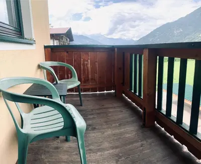 Ein allgemeiner Bergblick oder ein Berglick von der Ferienwohnung aus